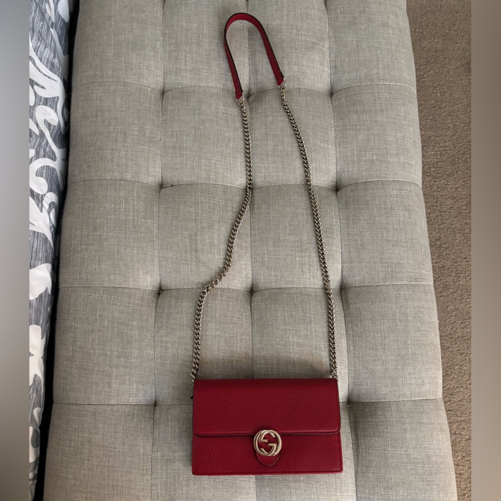 Gucci Crimson Leather Crossbody Bag with Chain